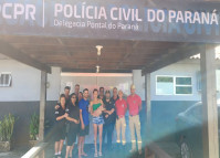 Policial Civil salva bebe que estava engasgado em Pontal do Paraná  O policial civil Rodrigo Madeira Azambuja, desengasgou nesta quinta-feira (25), um bebe de 15 dias de vida que estava engasgado em Pontal do Paraná, no Litoral do Estado, durante o Verão Maior Paraná.  https://www.policiacivil.pr.gov.br/Noticia/Policial-Civil-salva-bebe-que-estava-engasgado-em-Pontal-do-Parana