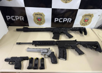 PCPR apreende fuzil com suspeito por crimes praticados contra a mulher em Castro