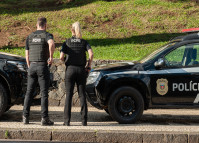 PCPR prende homem em flagrante por posse irregular de arma de fogo em Irati