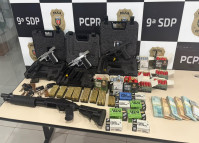 PCPR apreende R$ 48 mil, veículos, embarcações e armas durante operação contra fraude milionária em Maringá