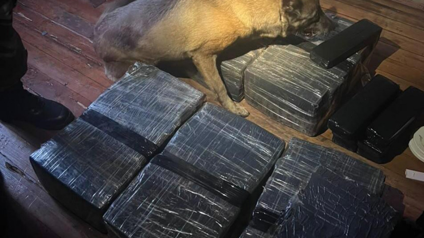 PCPR prende oito pessoas e apreende mais de 120 quilos de drogas em operação em Cascavel